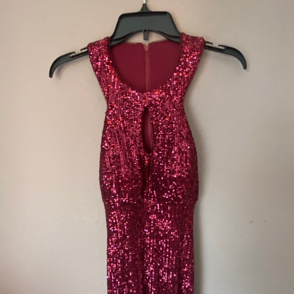 Red Sequin Formal Dress Keyhole Gown